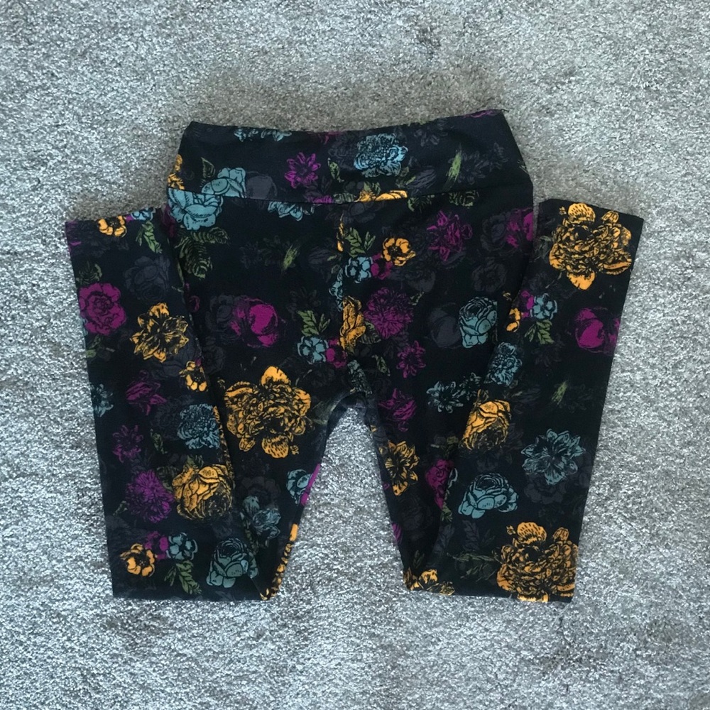 LulaRoe Buttery Soft Floral Leggings - One Size